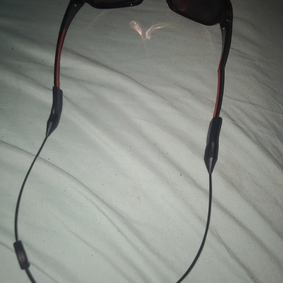 Sunglasses - Picture 3 of 3